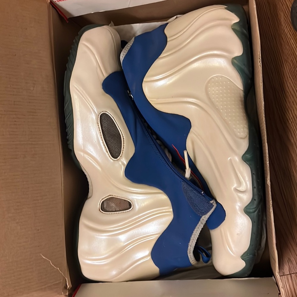 Air flight posite